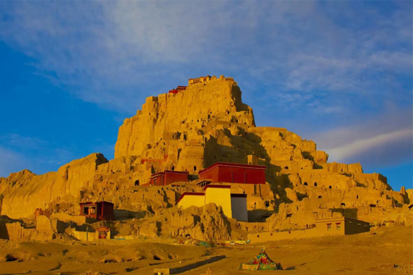 拉薩+珠峰+阿里南線+納木錯(cuò) 12天11晚