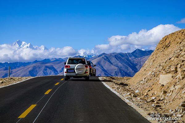 拉薩租車多少錢一天